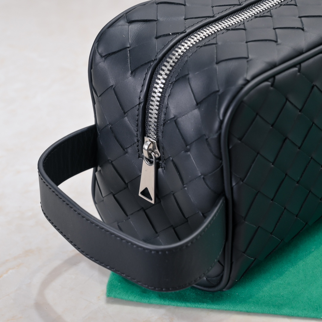 Bottega Veneta Cosmetic Bags